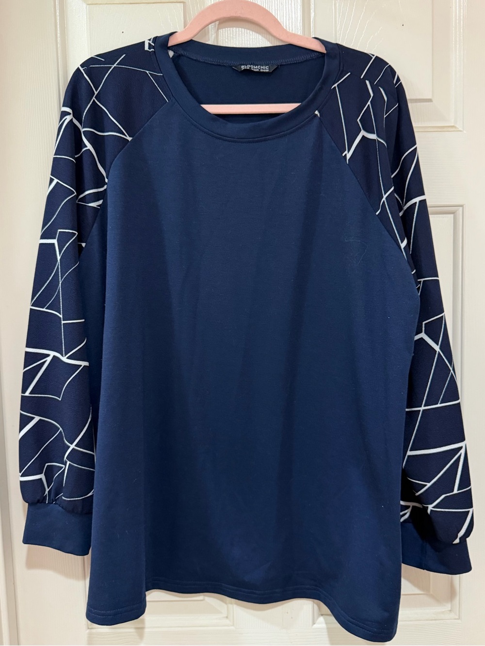 BloomChic Navy Crewneck Top 18/20